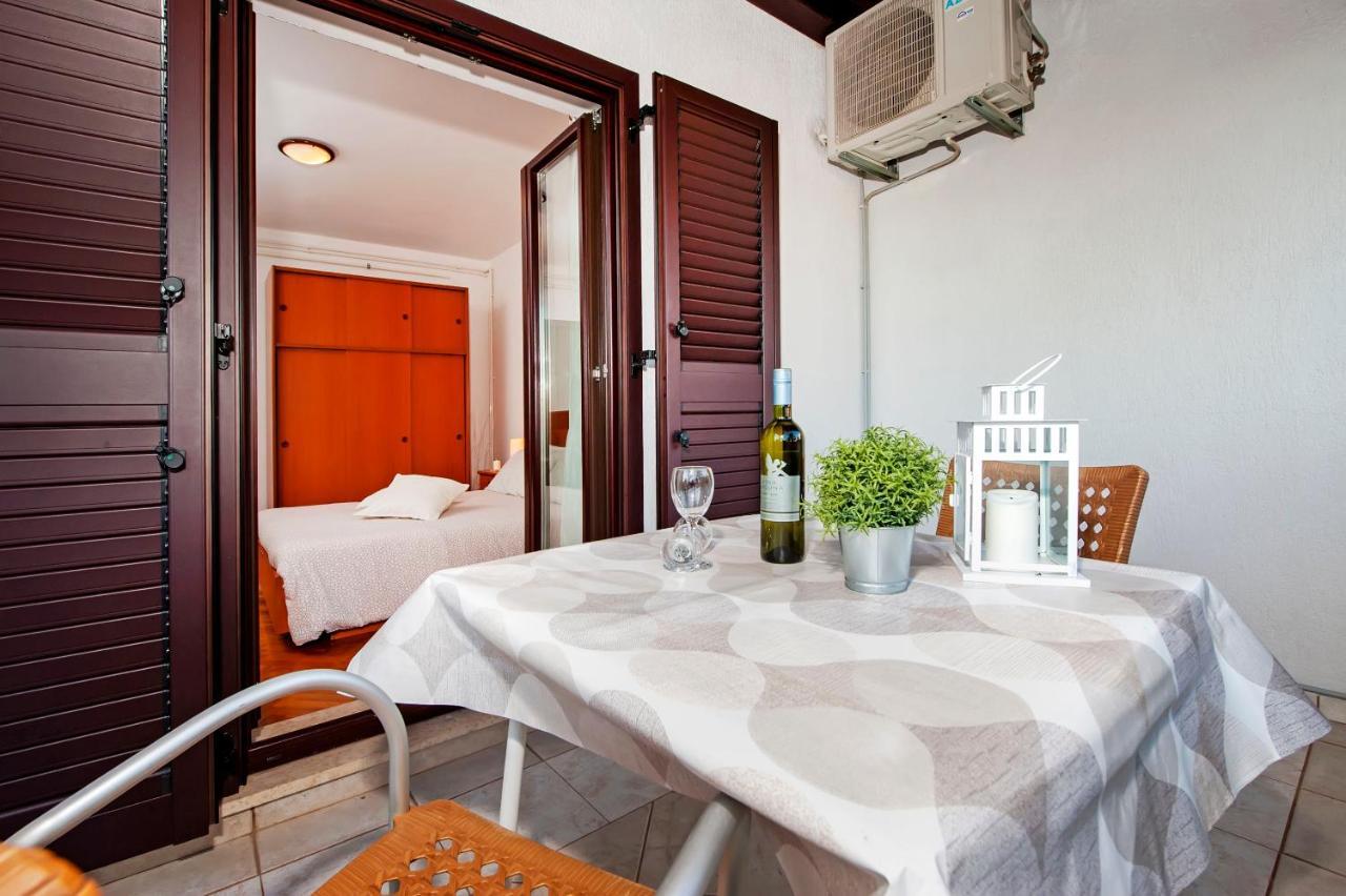 Apartments Milan Rovinj Extérieur photo